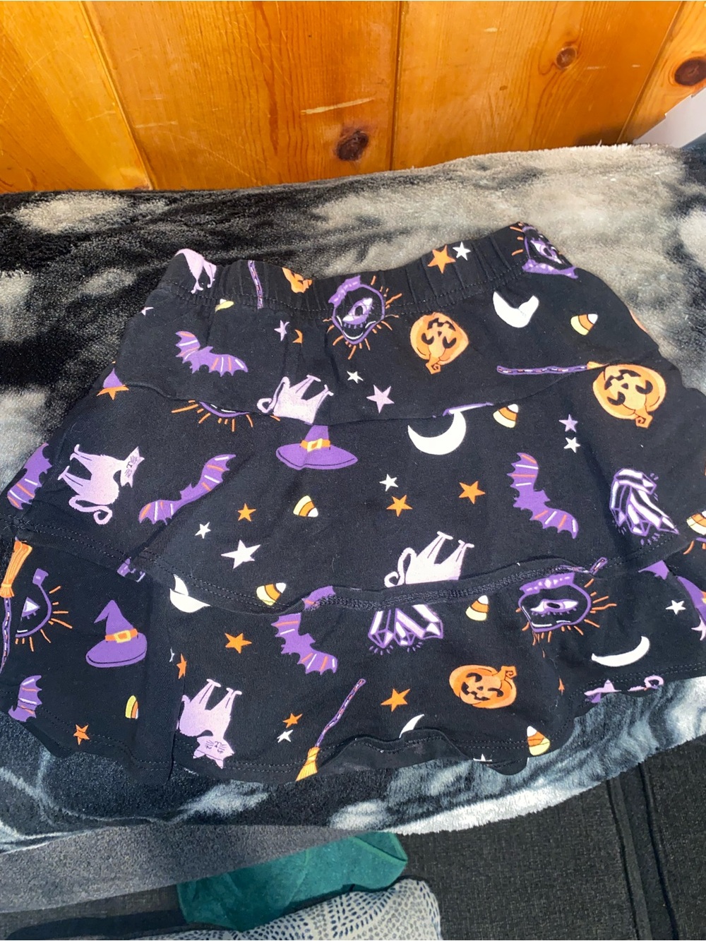 Black Halloween Print Little GirlsSkater Skirt with Purple & Orange Motifs 4-5 T